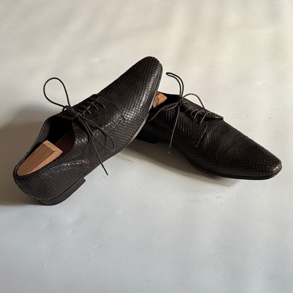 Paul Smith Elegant Brown Leather Men\'s Shoes - leather but looks like snake skin main image 8